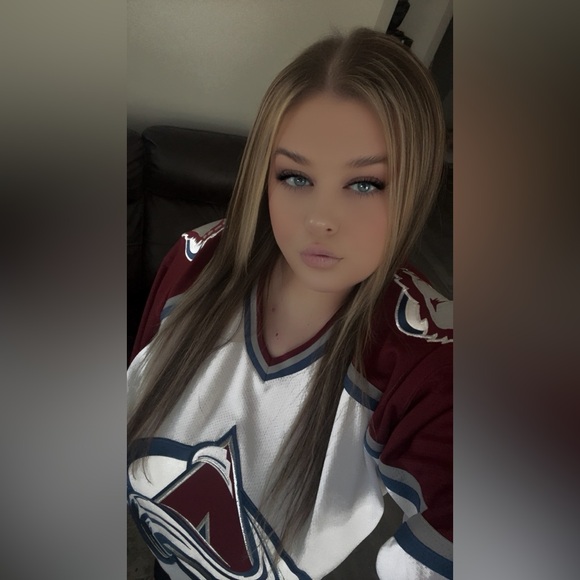 Meet your Posher, Lexi - Picture 3 of 5